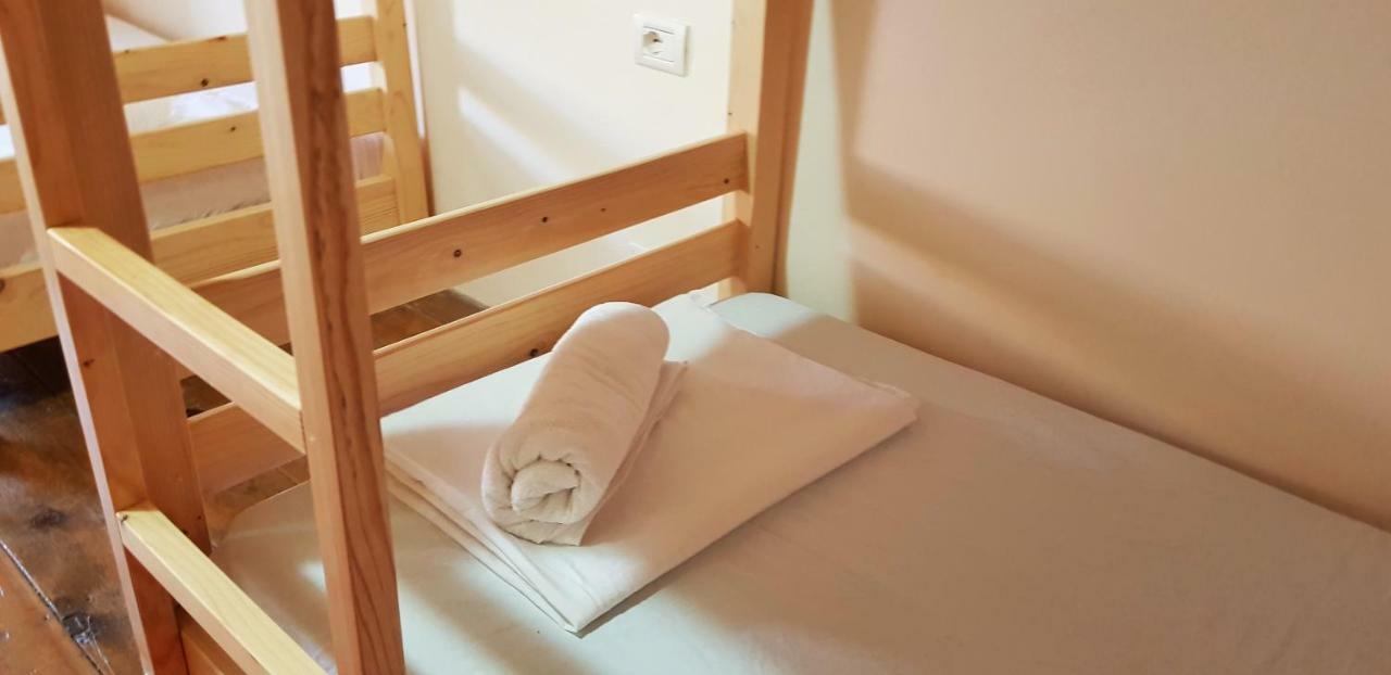 Teo'S Guest House Берат Екстер'єр фото